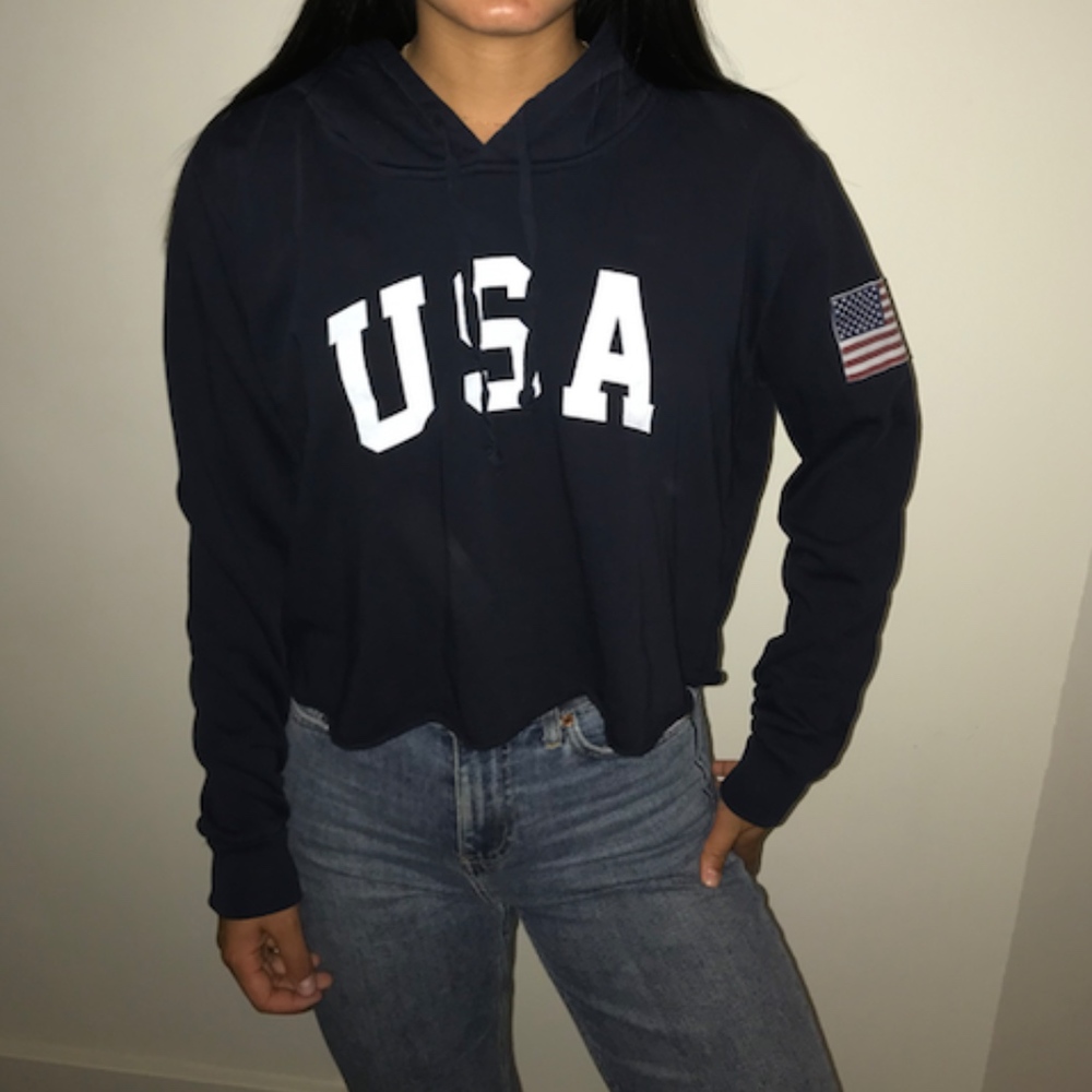 Brandy Melville Cropped USA Hoodie